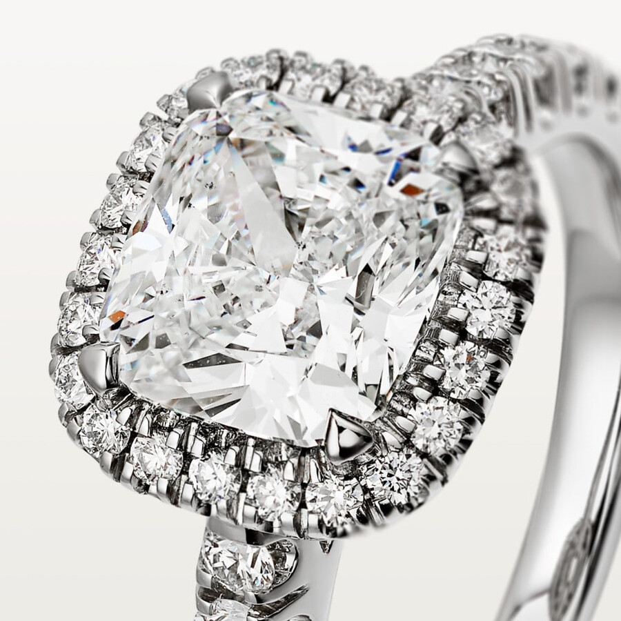 cartier destinée solitär diamant im kissenschliff pavé