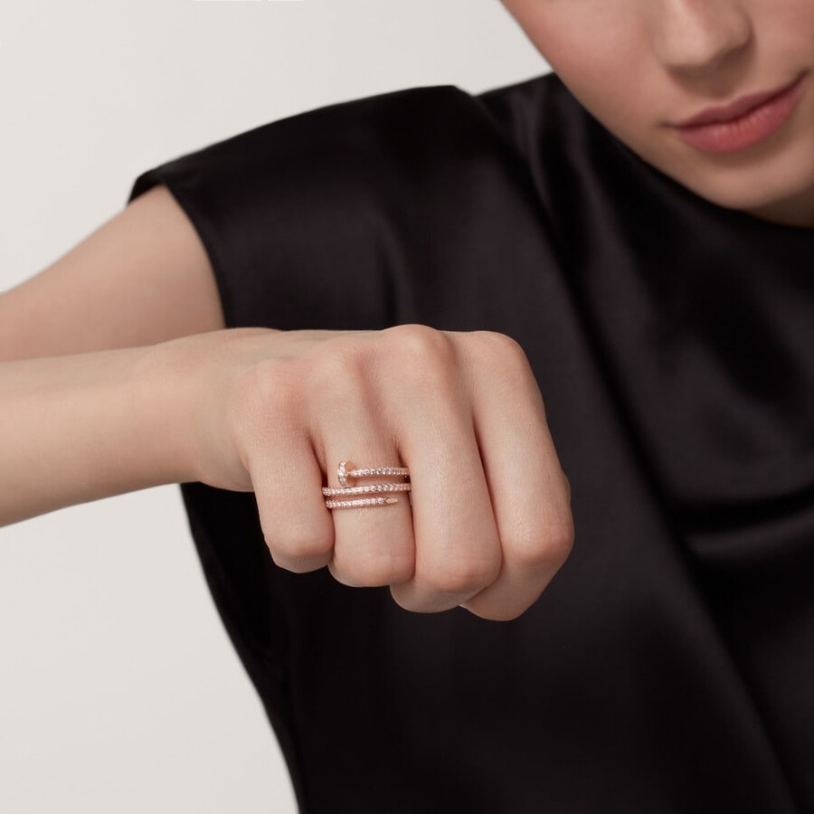 juste un clou-ring doppelt halb gepflastert