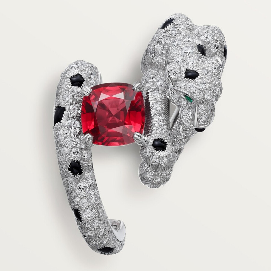 panthère de cartier ohrringe kissenförmiger rubin pavé