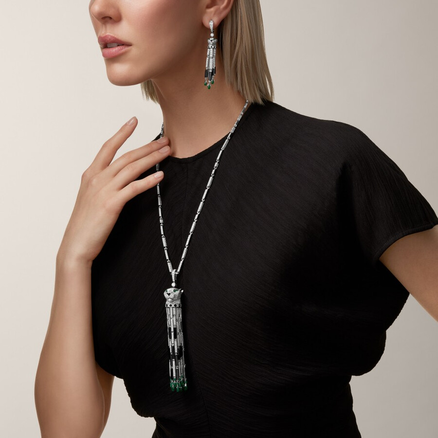 panthère de cartier ohrringe smaragde pavé