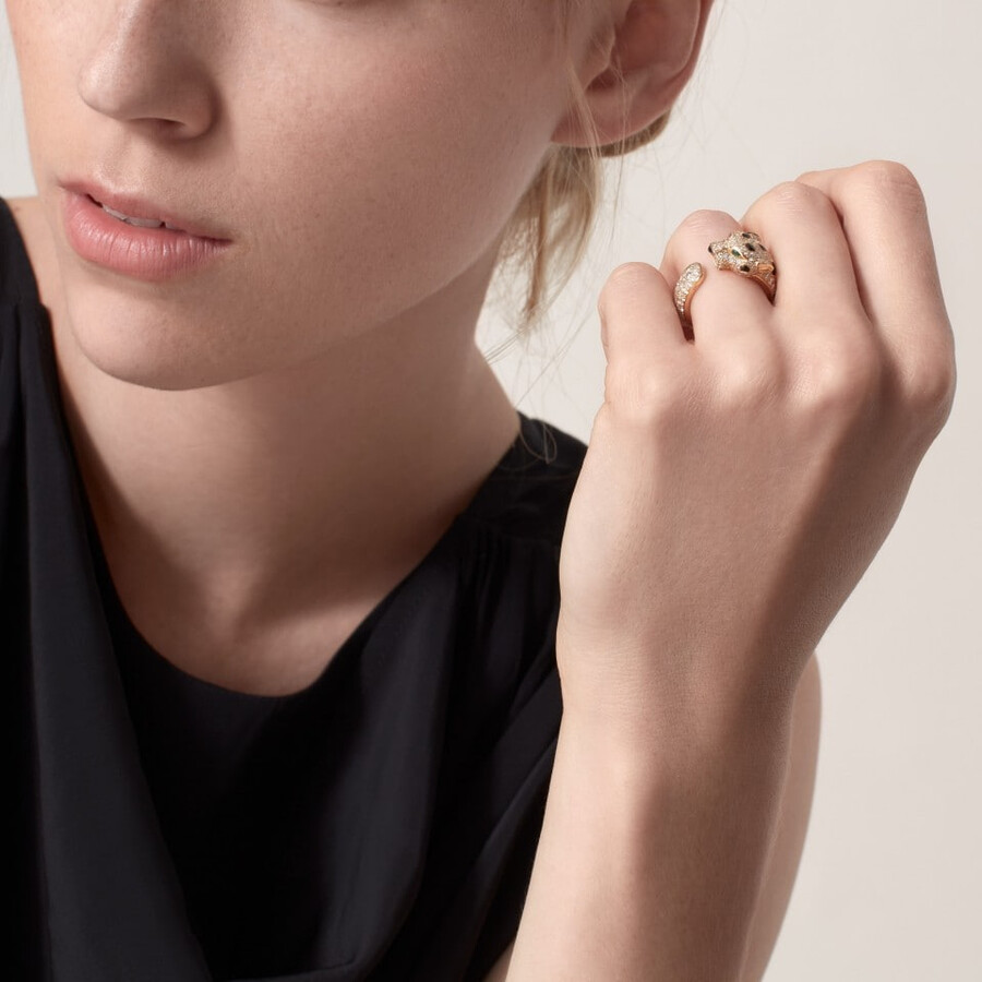 panthère de cartier-ring mittleres modell halb gepflastert