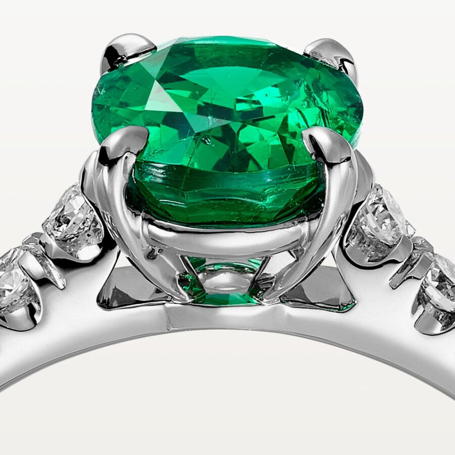 solitärring von 1895 oval geschliffener smaragd pavé-fassung