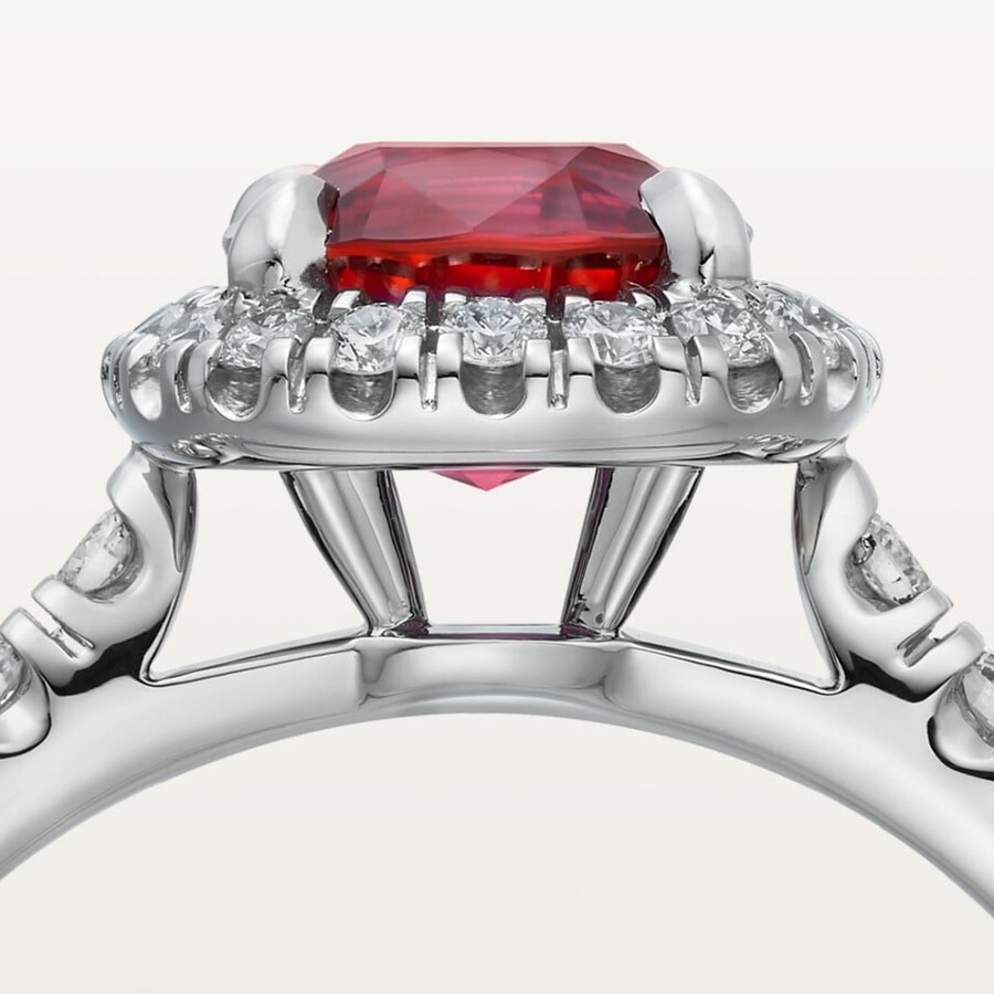 cartier destinée solitär rubin im kissenschliff gepflastert