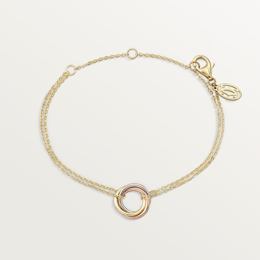 trinity-armband an der kette